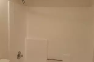 16283 Salinas, Victorville, CA 92394 - Photo 4