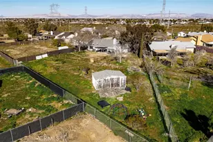 11652 Viola Ct, Victorville, CA 92392 - Photo 20