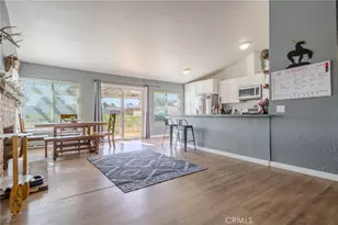 11652 Viola Ct, Victorville, CA 92392 - Photo 2