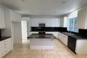 21779 Redwood Canyon Pl, Saugus, CA 91390 - Photo 8