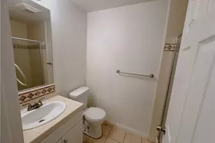 21779 Redwood Canyon Pl, Saugus, CA 91390 - Photo 4