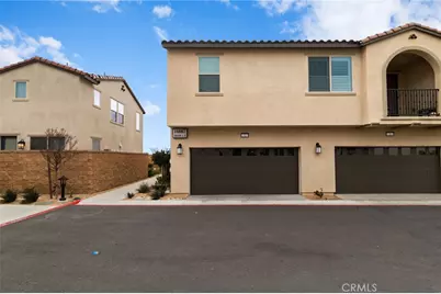 16667 Snowdrop #2, Fontana, CA 92336 - Photo 2