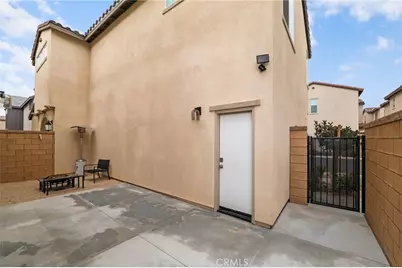 16667 Snowdrop #2, Fontana, CA 92336 - Photo 32