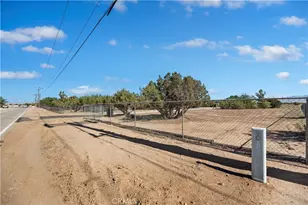 7215 Kourie Way, Oak Hills, CA 92344 - Photo 44