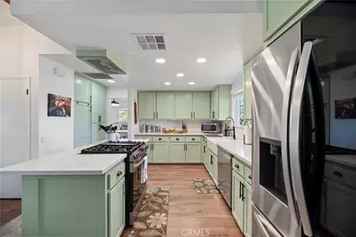 7215 Kourie Way, Oak Hills, CA 92344 - Photo 14