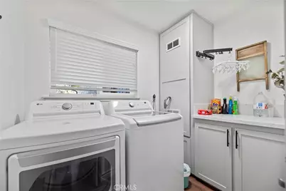 7215 Kourie Way, Oak Hills, CA 92344 - Photo 24