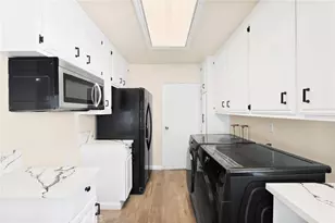 2046 W 112th, Los Angeles, CA 90047 - Photo 16