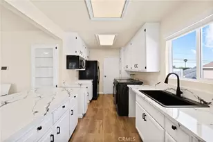 2046 W 112th, Los Angeles, CA 90047 - Photo 14