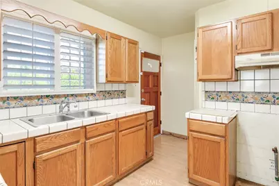 640 W 29th, San Bernardino, CA 92405 - Photo 14