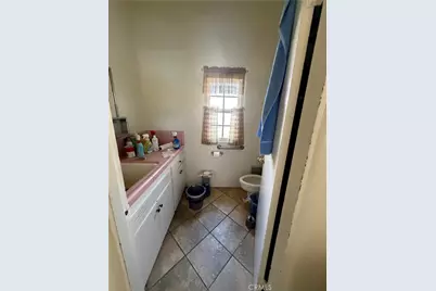 27490 Norwood, Highland, CA 92346 - Photo 10