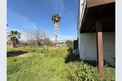 27490 Norwood, Highland, CA 92346 - Photo 24