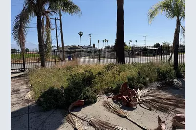 27490 Norwood, Highland, CA 92346 - Photo 20