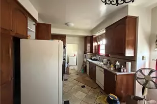 27490 Norwood, Highland, CA 92346 - Photo 6