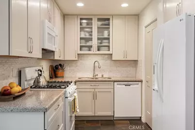 202 W Via Vaquero, San Dimas, CA 91773 - Photo 18