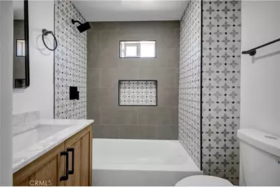 3515 S Norton, Los Angeles, CA 90018 - Photo 34