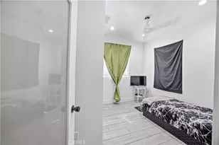 151 E 69th, Los Angeles, CA 90003 - Photo 10