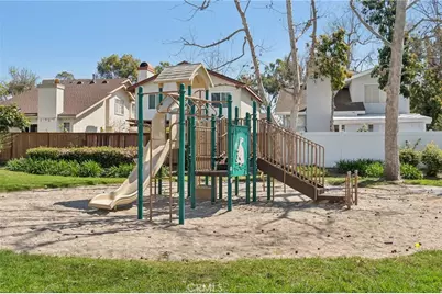 66 Bridgeport, Irvine, CA 92620 - Photo 34