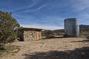 30000 Buchannon Ranch Rd, Llano, CA 93544 - Photo 24