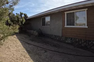 30000 Buchannon Ranch Rd, Llano, CA 93544 - Photo 32