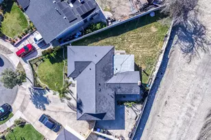 1126 E Highland Ct, Ontario, CA 91764 - Photo 32