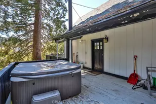 24833 Matterhorn Ct, Crestline, CA 92325 - Photo 12