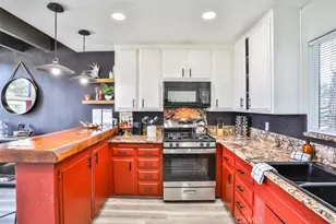 24833 Matterhorn Ct, Crestline, CA 92325 - Photo 22
