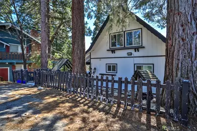 24833 Matterhorn Court, Crestline, CA 92325 - Photo 8