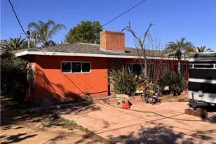 6085 Bain, Jurupa Valley, CA 91752 - Photo 2