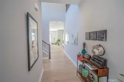 27871 Screenplay Place, Valencia, CA 91381 - Photo 8