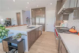 27871 Screenplay Pl, Valencia, CA 91381 - Photo 16