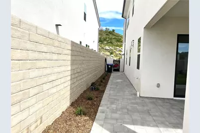 27871 Screenplay Place, Valencia, CA 91381 - Photo 58