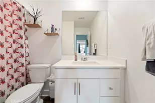 364 Castaic Wy, Rialto, CA 92377 - Photo 22