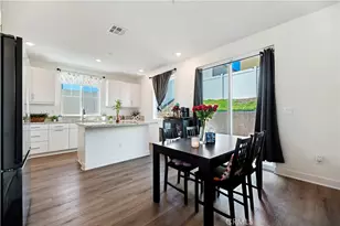 364 Castaic Wy, Rialto, CA 92377 - Photo 8