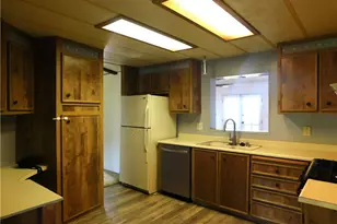 27627 Comstock Ave, Johannesburg, CA 93528 - Photo 6