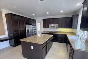 27768 Elderberry St, Murrieta, CA 92562 - Photo 10