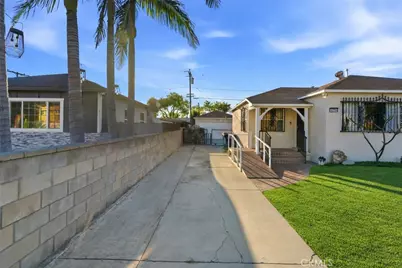 10731 Wright Road, South Gate, CA 90280 - Photo 2