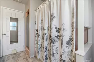 10731 Wright Rd, South Gate, CA 90280 - Photo 24