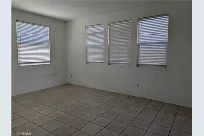 14285 Honeyhill Street, Victorville, CA 92394 - Photo 10