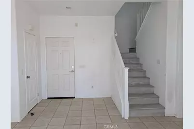 14285 Honeyhill Street, Victorville, CA 92394 - Photo 6