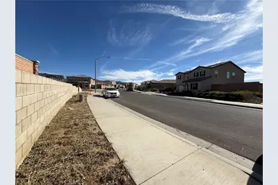 25371 Sedona, Homeland, CA 92548 - Photo 4