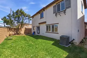 7512 Sleepy Creek, Fontana, CA 92336 - Photo 24