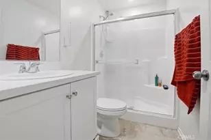 7512 Sleepy Creek, Fontana, CA 92336 - Photo 18