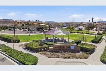 7512 Sleepy Creek, Fontana, CA 92336 - Photo 2