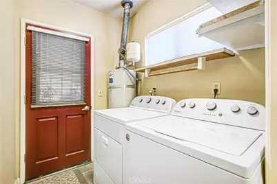 16510 Iris, Fontana, CA 92335 - Photo 8