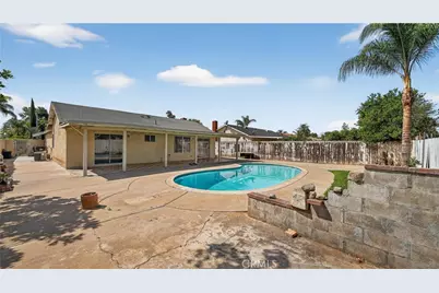 214 W Locust Street, Ontario, CA 91762 - Photo 28