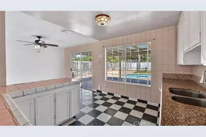 214 W Locust Street, Ontario, CA 91762 - Photo 16
