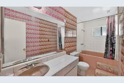 214 W Locust Street, Ontario, CA 91762 - Photo 22