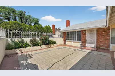 214 W Locust Street, Ontario, CA 91762 - Photo 8
