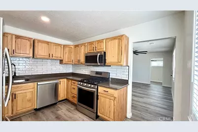 821 Caliente, Barstow, CA 92311 - Photo 6