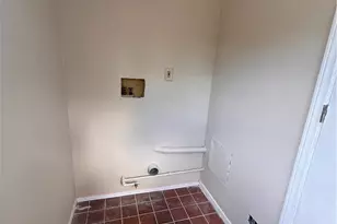 802 E Granada Ct, Ontario, CA 91764 - Photo 12